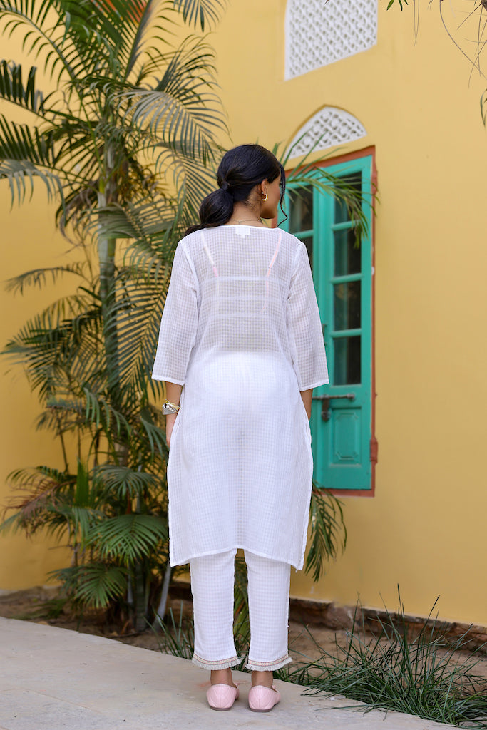 Peonia White Kurta-Pant with Stripe Bralette