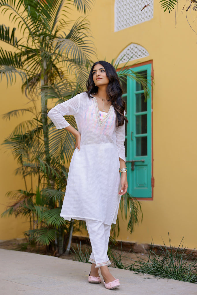 Peonia White Kurta-Pant with Stripe Bralette