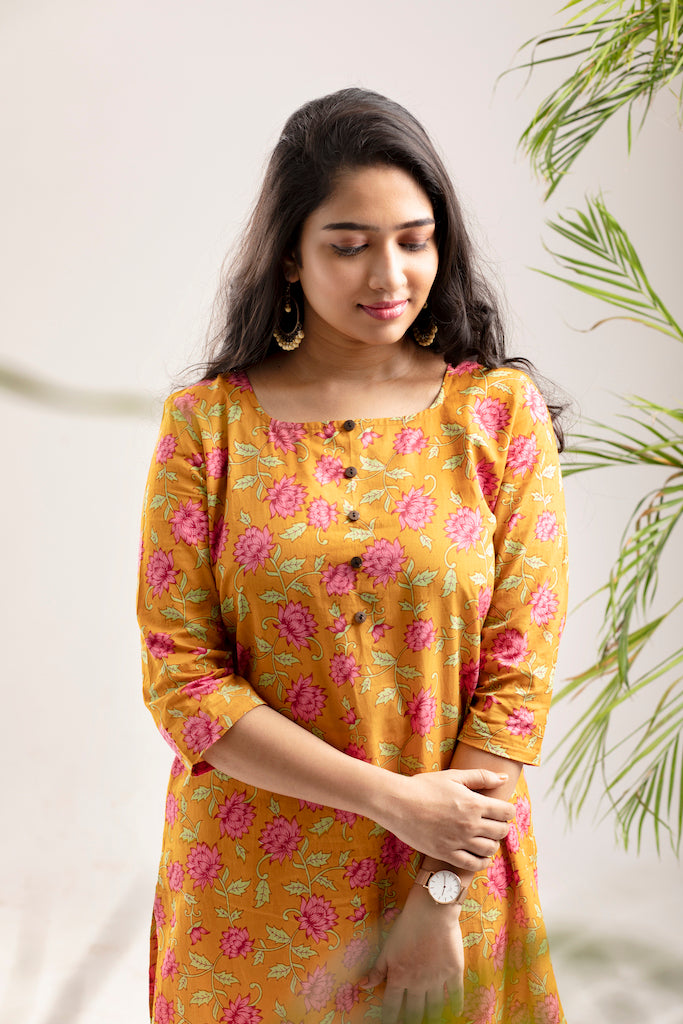 EXP - Lotus Kurti