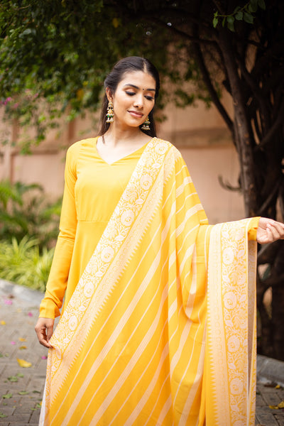 Pallavi - Yellow