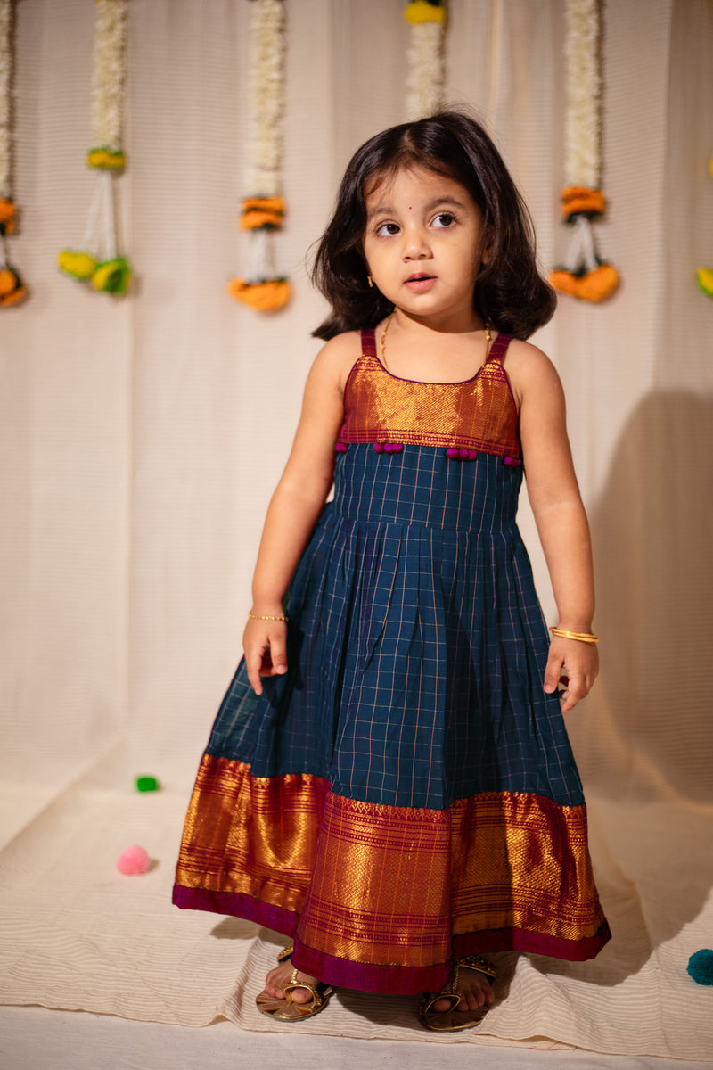 Sahana Navy Mini