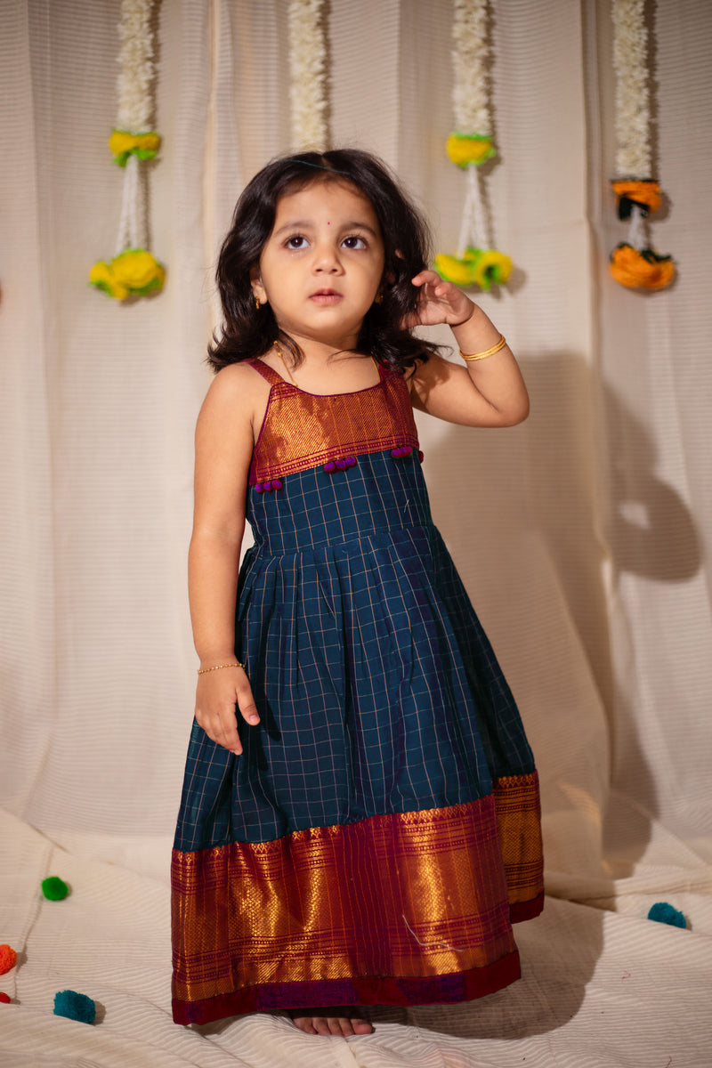 Sahana Navy Mini