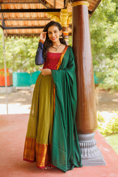 Inbha Green with Red Dress