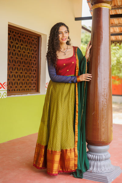 Inbha Green with Red Dress