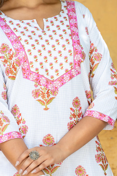 White Pink Mughal Buta Kurta Set