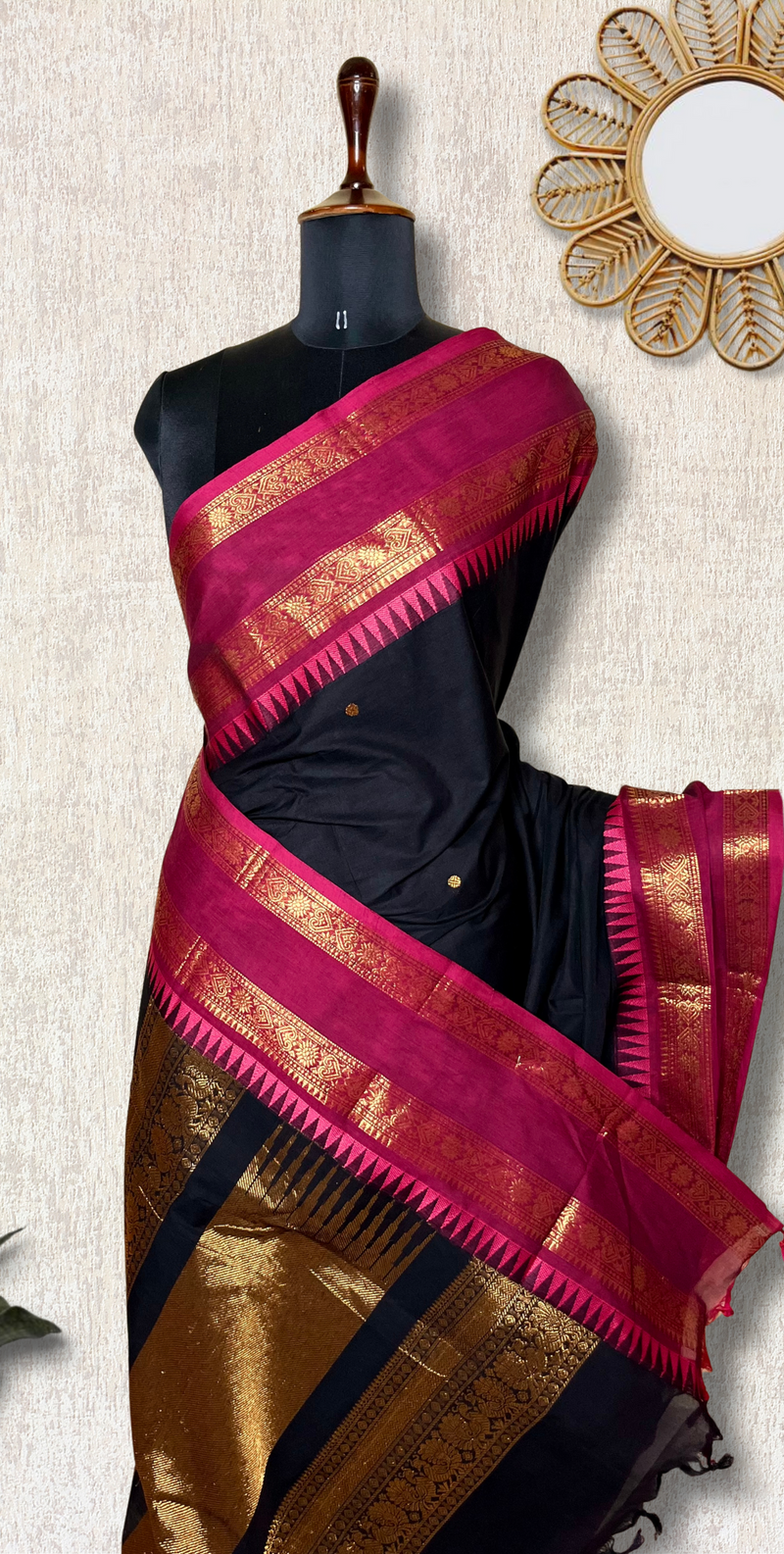 Kanchi Cotton Saree - Smoky Black  + Mulberry Pink