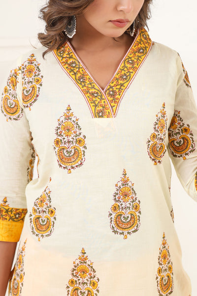 Pastel Yellow Mughal Kurta Set