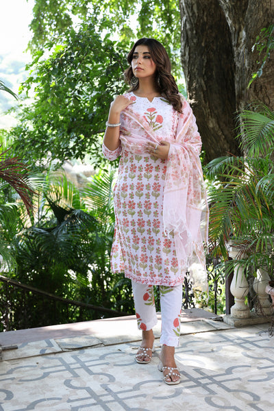 Peach Mughal Baag Kurta Set