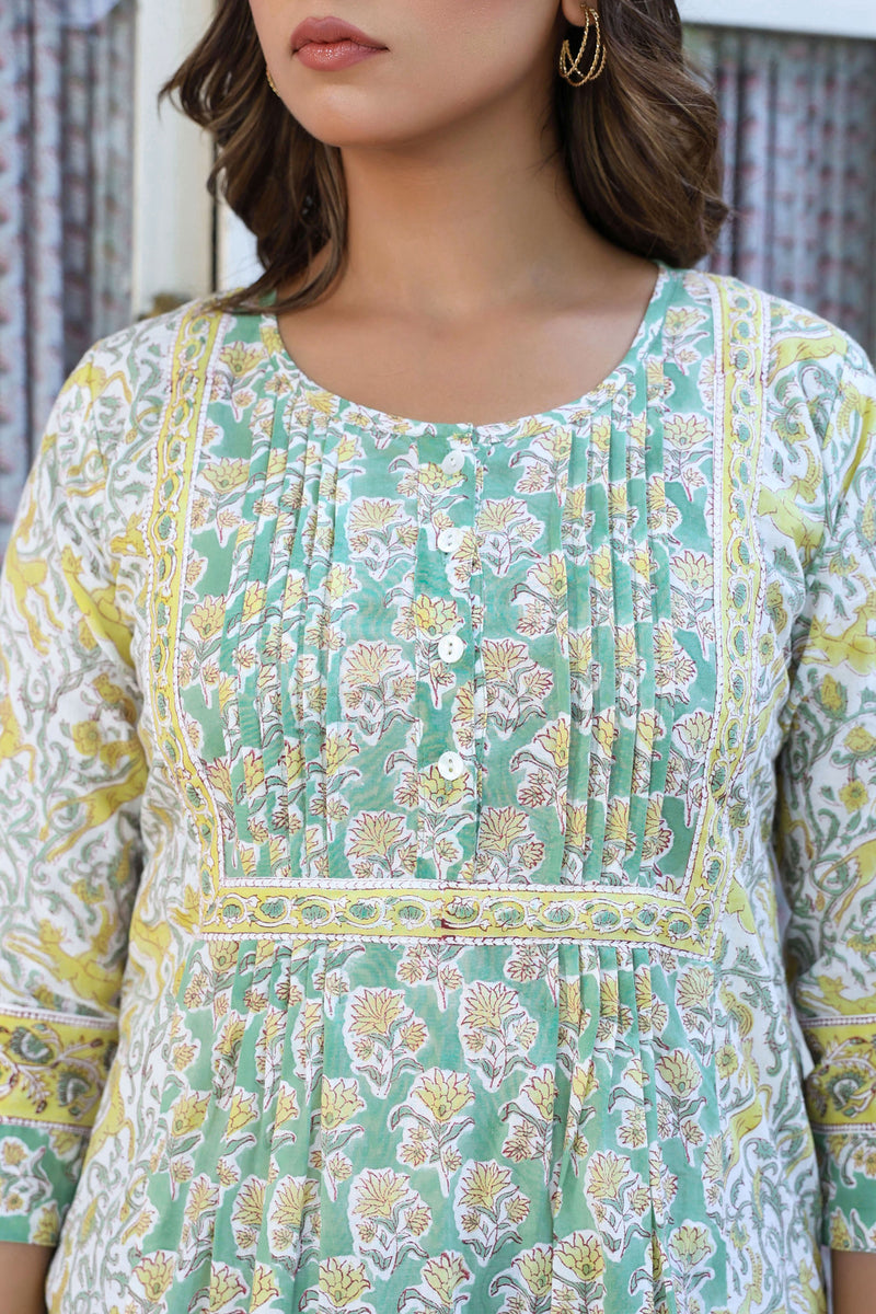 Green Yellow Buti Floral Pintucks  Panel Kurti
