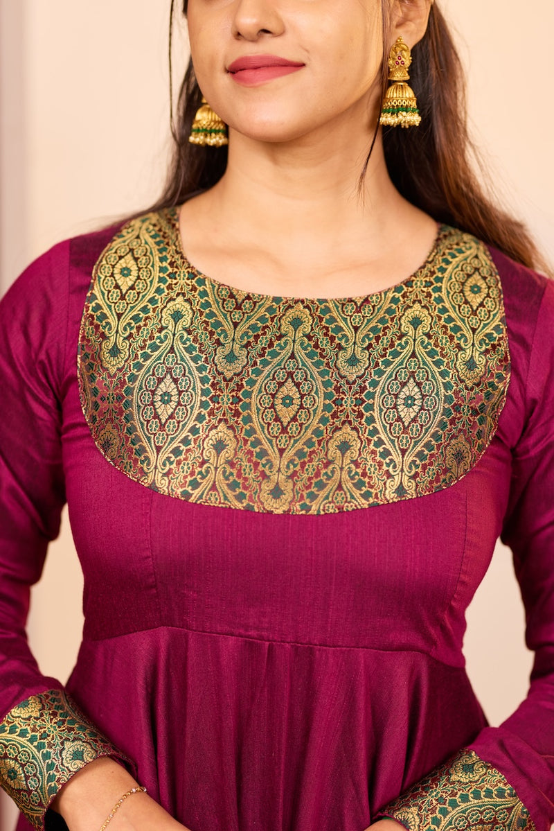Tiya Maroon