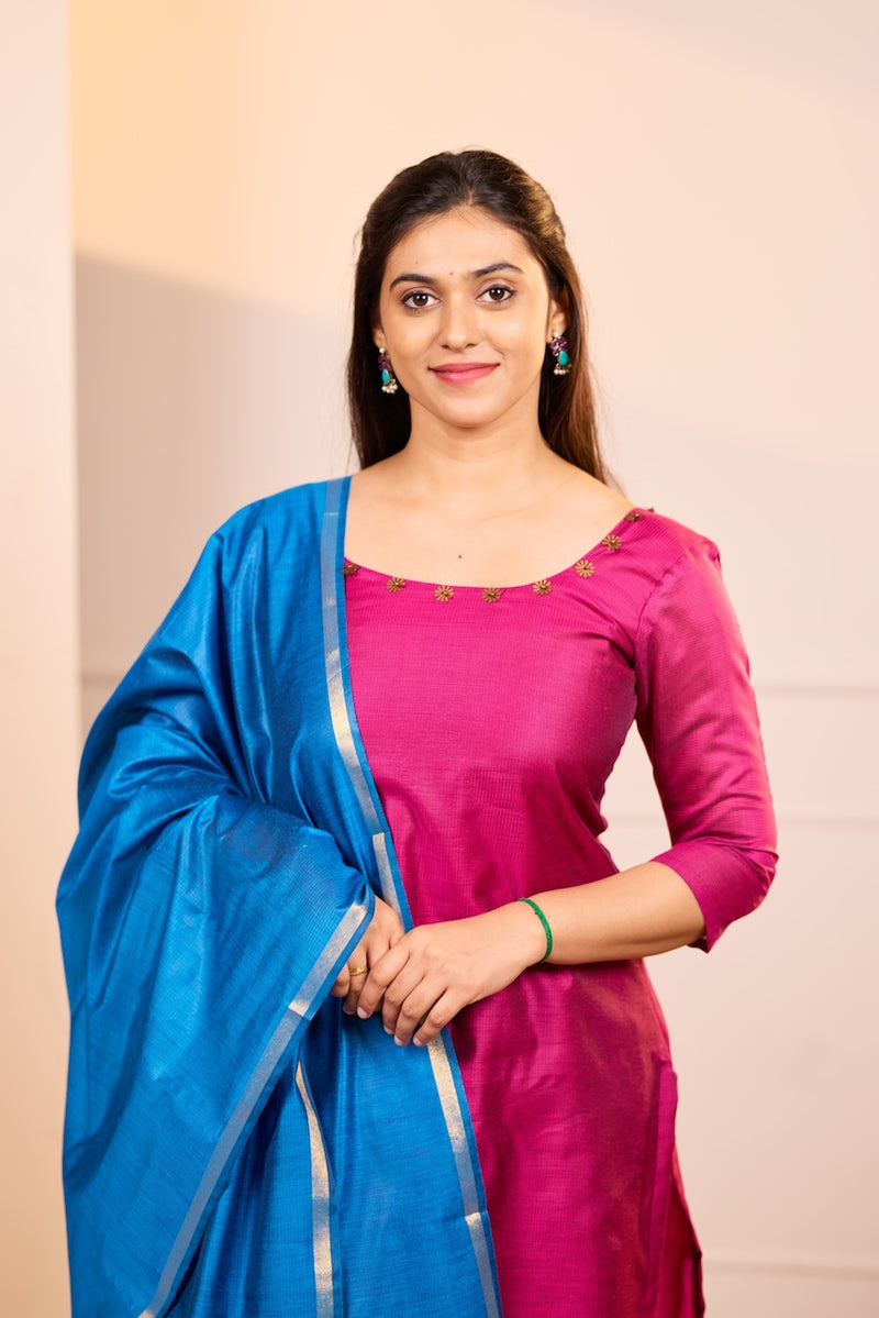 Ezhil Pink