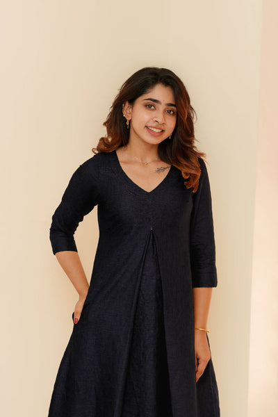 Charu Black Kurti Set