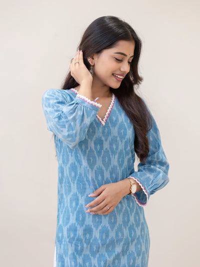 Frosted Vanilla Blue Ikat Handwoven Kurta