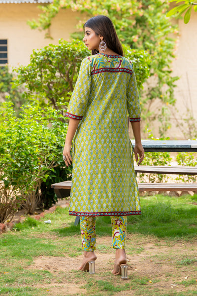 Green Red Floral Patch Kurta Set