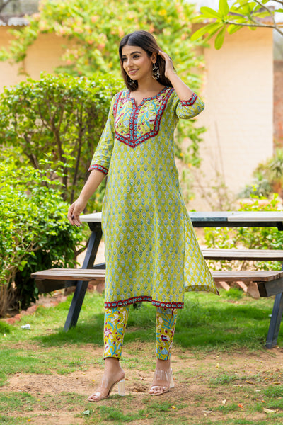 Green Red Floral Patch Kurta Set