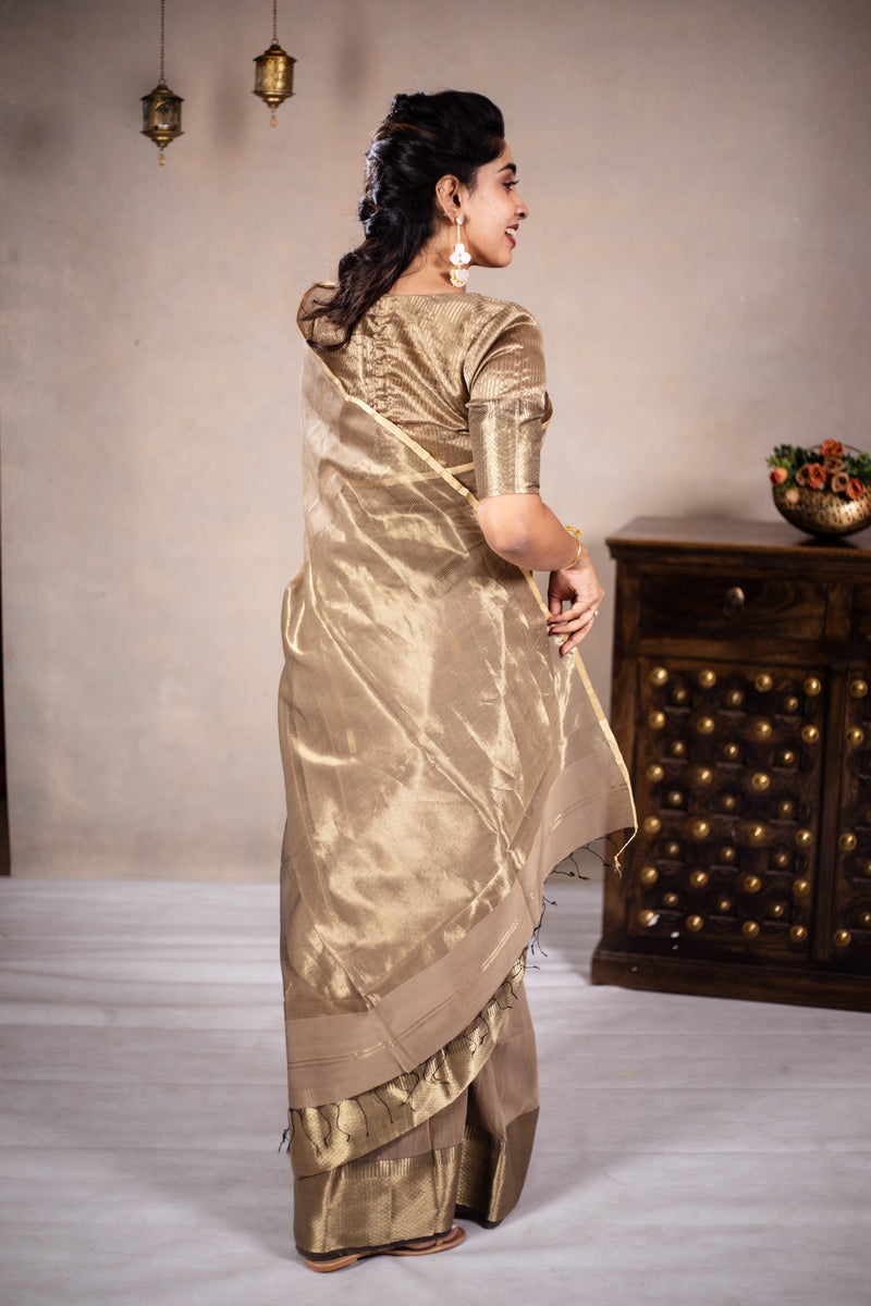 EXP - Reeva - Handwoven silk cotton saree - Frosted Almond + Gold