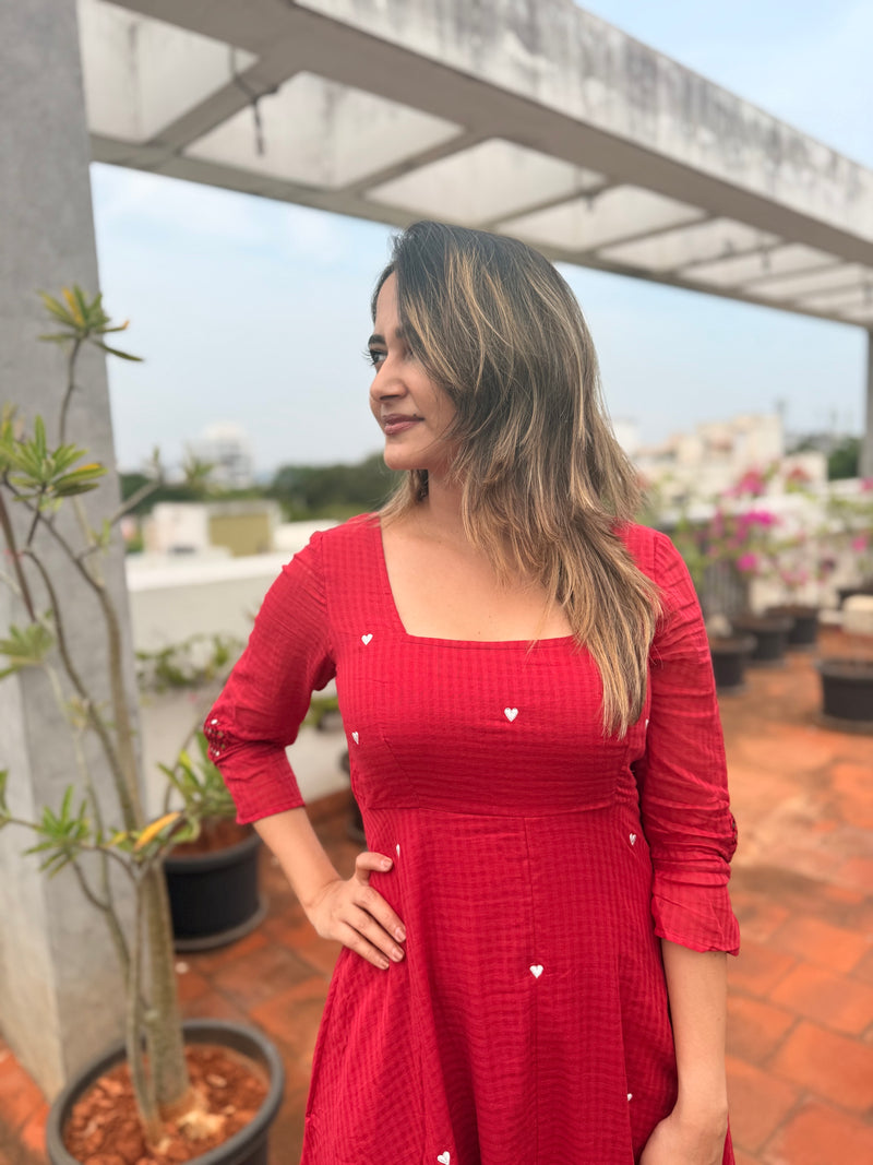 Nayeli - Red