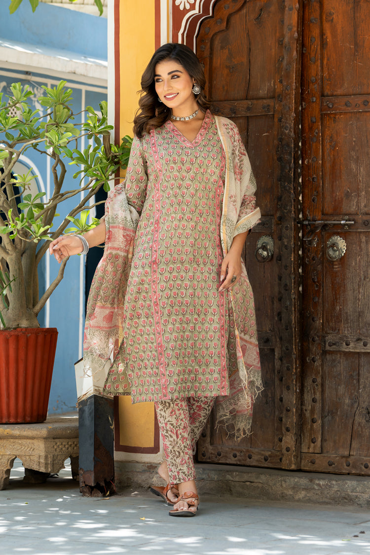 Green Pink Buti Pintuks Kurta Set