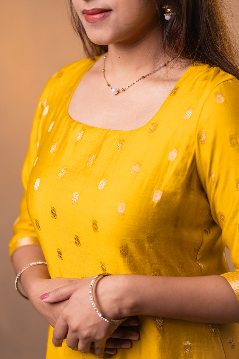 NOOR - YELLOW SET