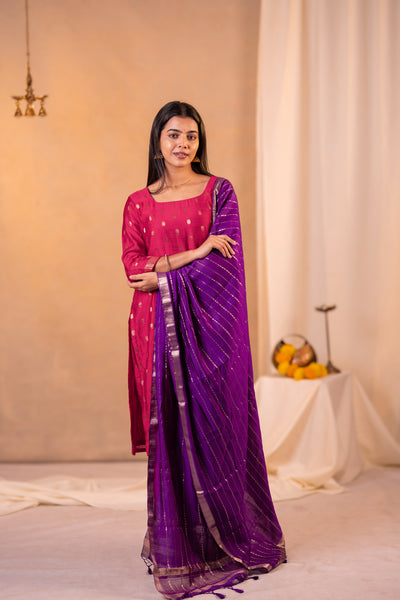 NOOR - PINK SET