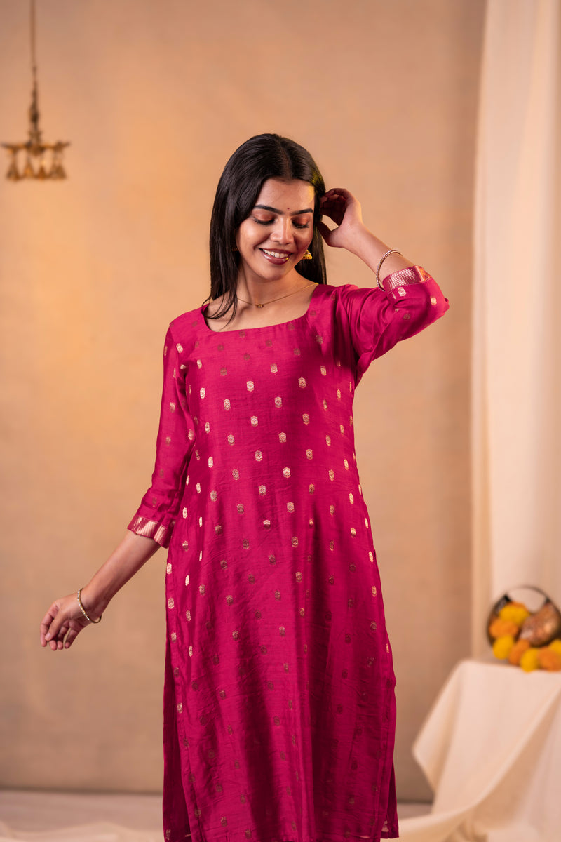 NOOR - PINK SET