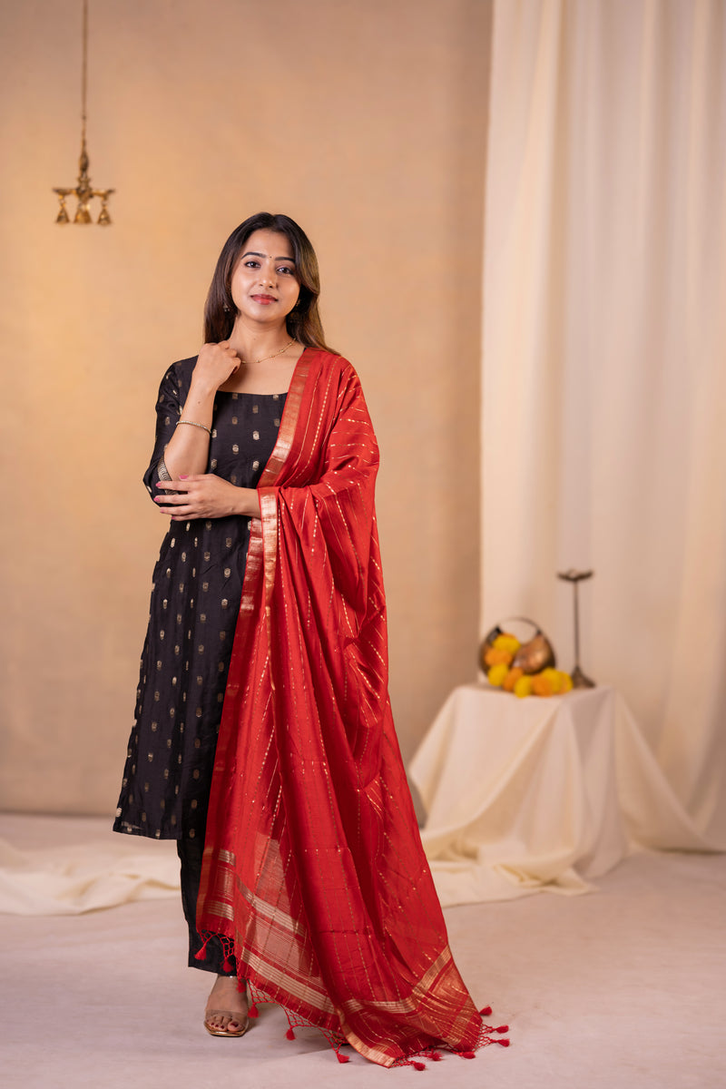 NOOR - BLACK SET