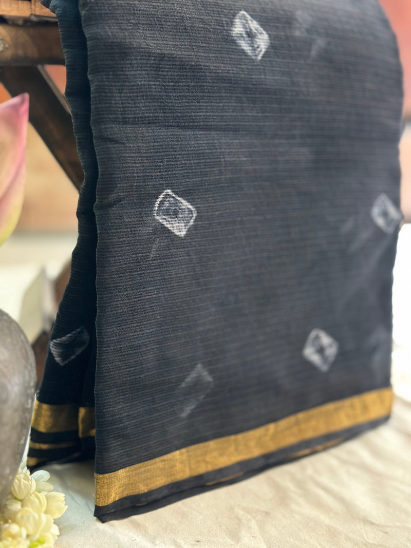 EXP - Kanmani Black with white Handblock print kota saree