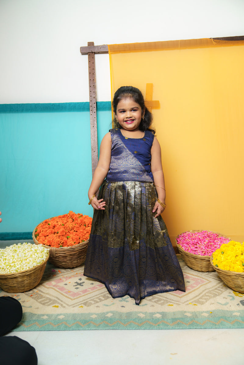 Ishwarya Navy Blue Mini