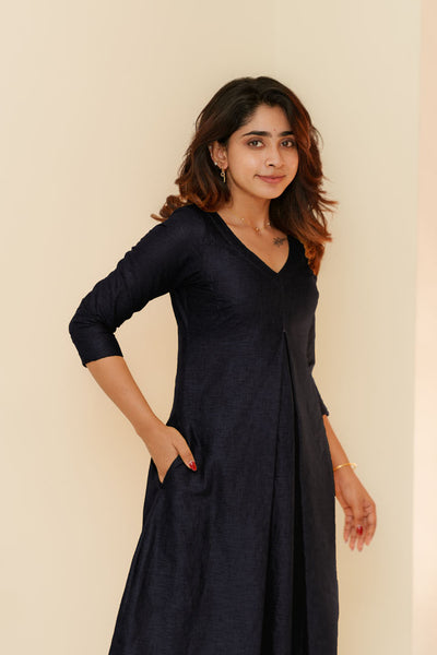 Charu Black Kurti Set