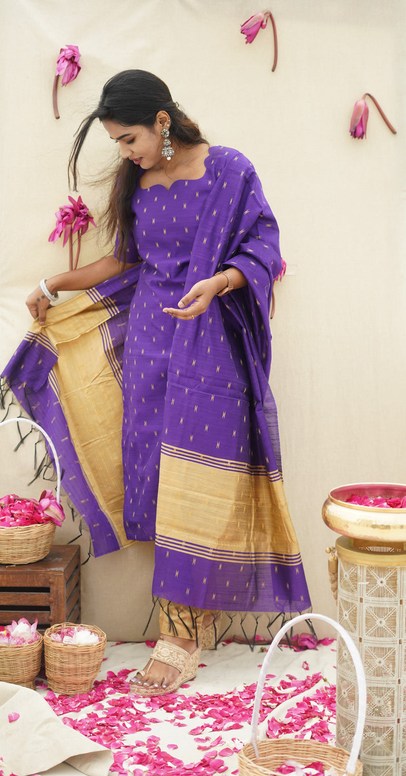 Pavazhi - Regal purple