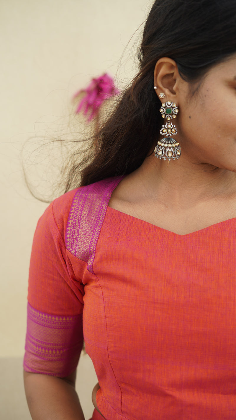 Varnam - Brick coral red