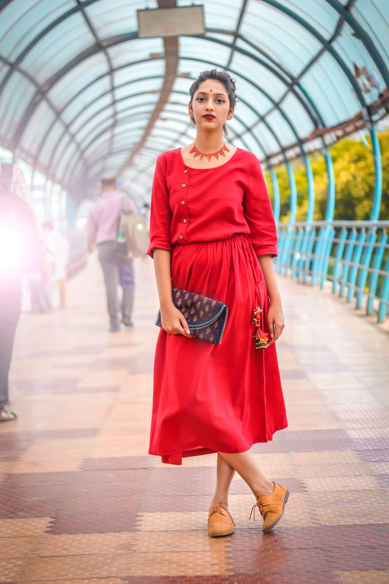 Classic Cotton Midi - Red