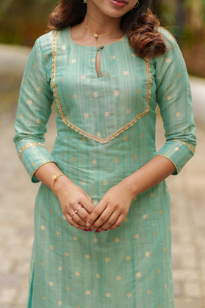 Saindhavi Blue Kurti Set