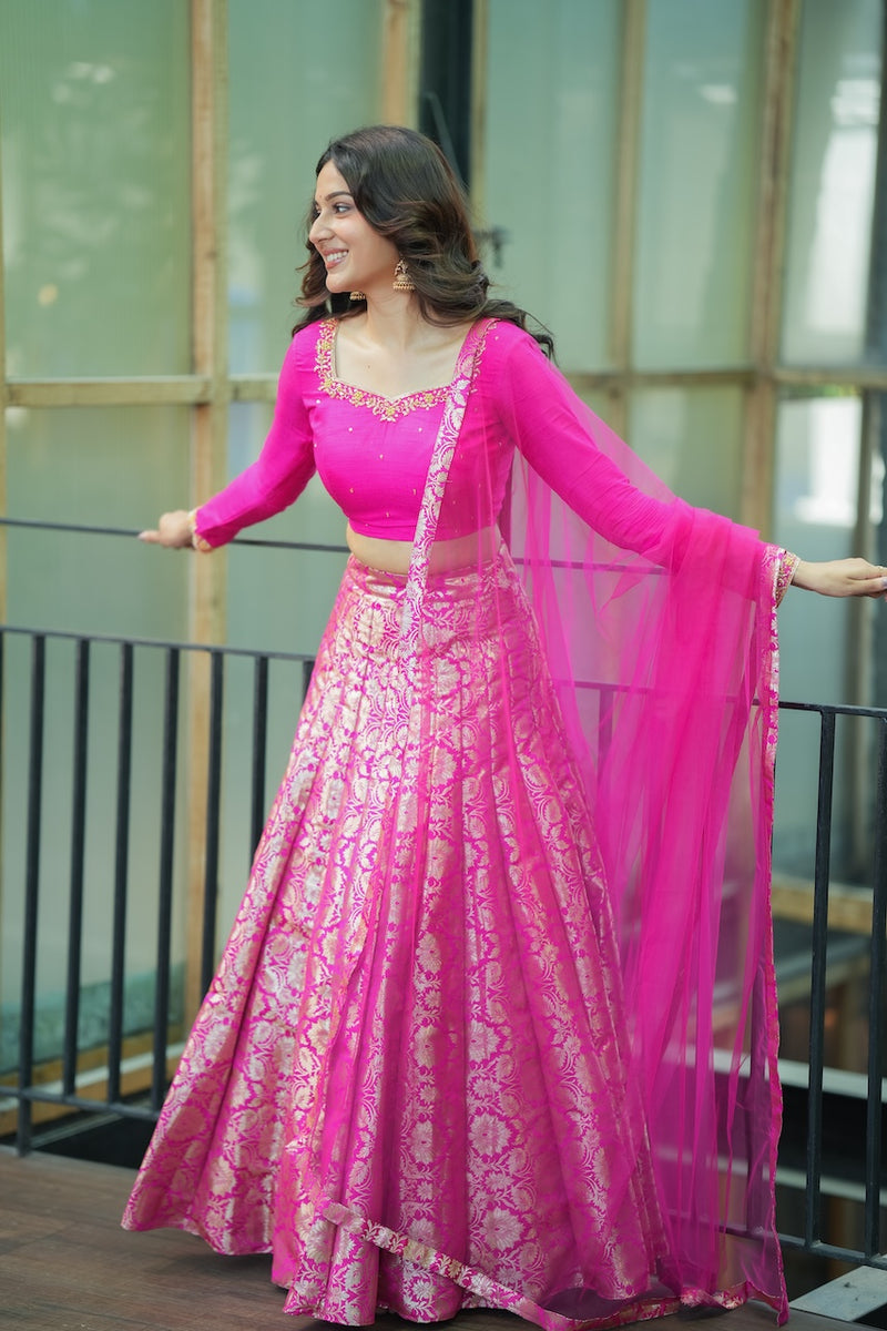 YAARA