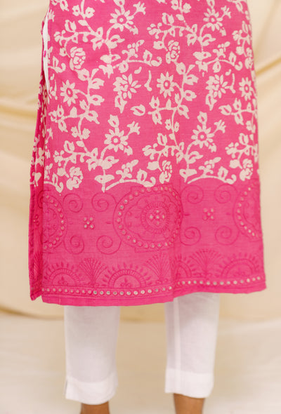 Janani Pink  (Pink Floral Thread Work Border Cotton)