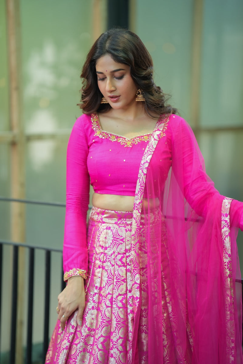 YAARA