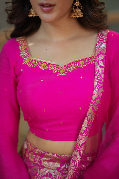 YAARA