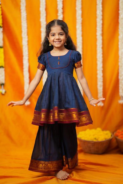 Ezhili Navy Handloom mini