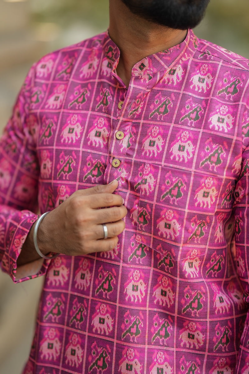 Arsh - Pink Ikat Motif