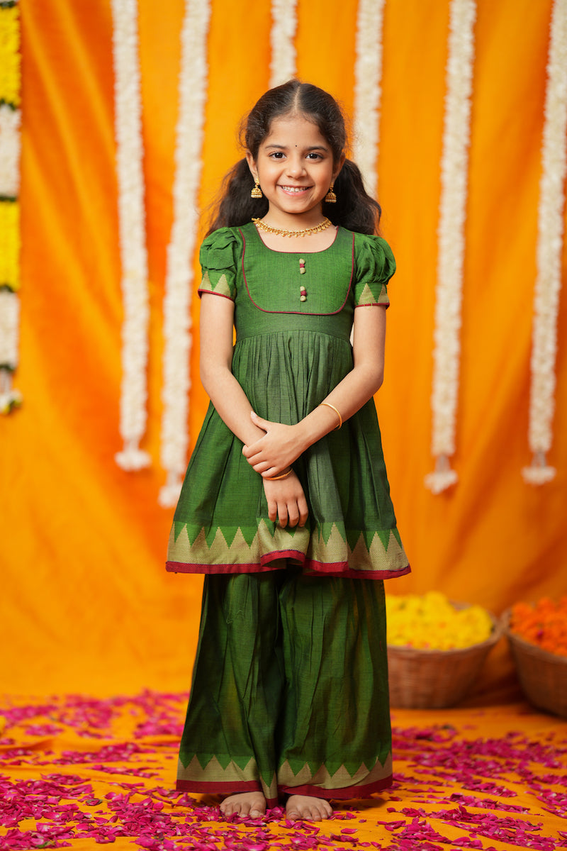 Ezhili Green Handloom kids mini