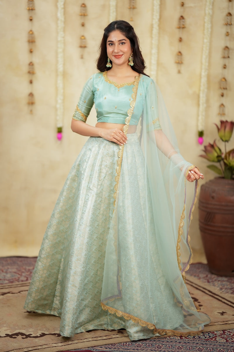 ISHANI Brocade Lehenga