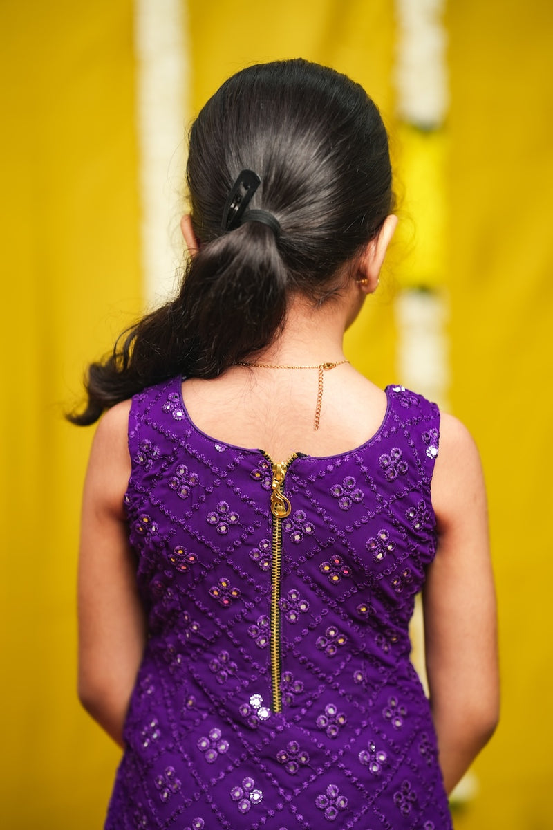 Isai violet mini