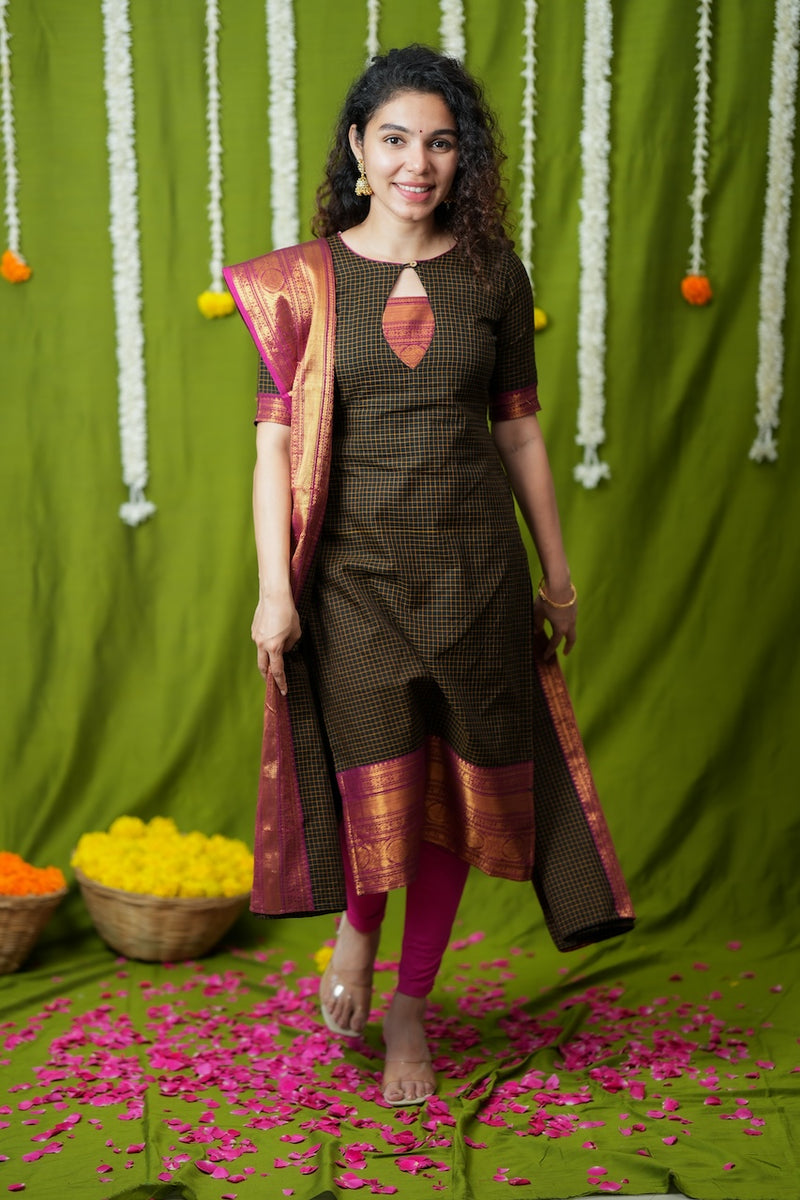 Esha Black Check Kurti Set