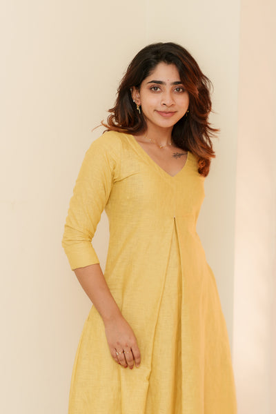 Charu Gold Kurti Set