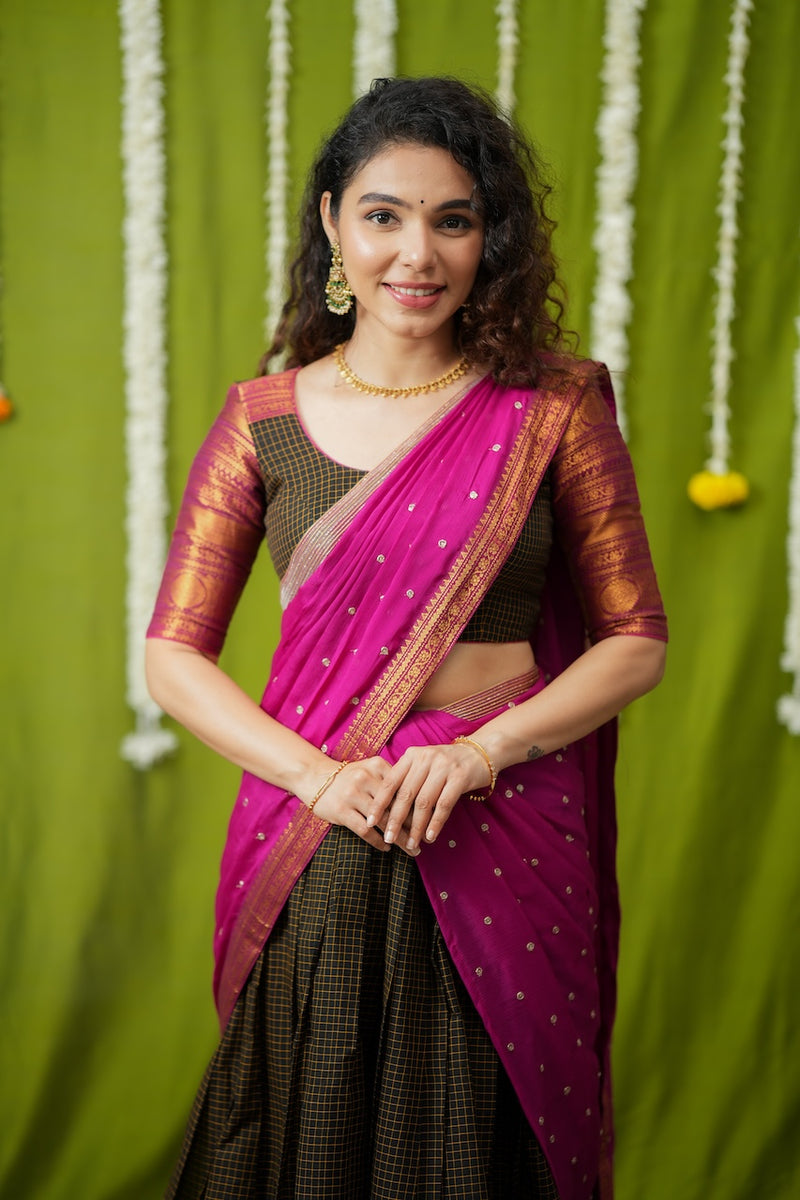 Esha Black check Halfsaree