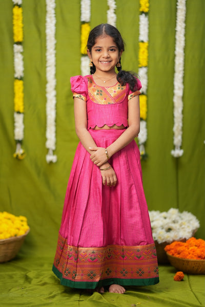 Hamsini Pink lehenga mini