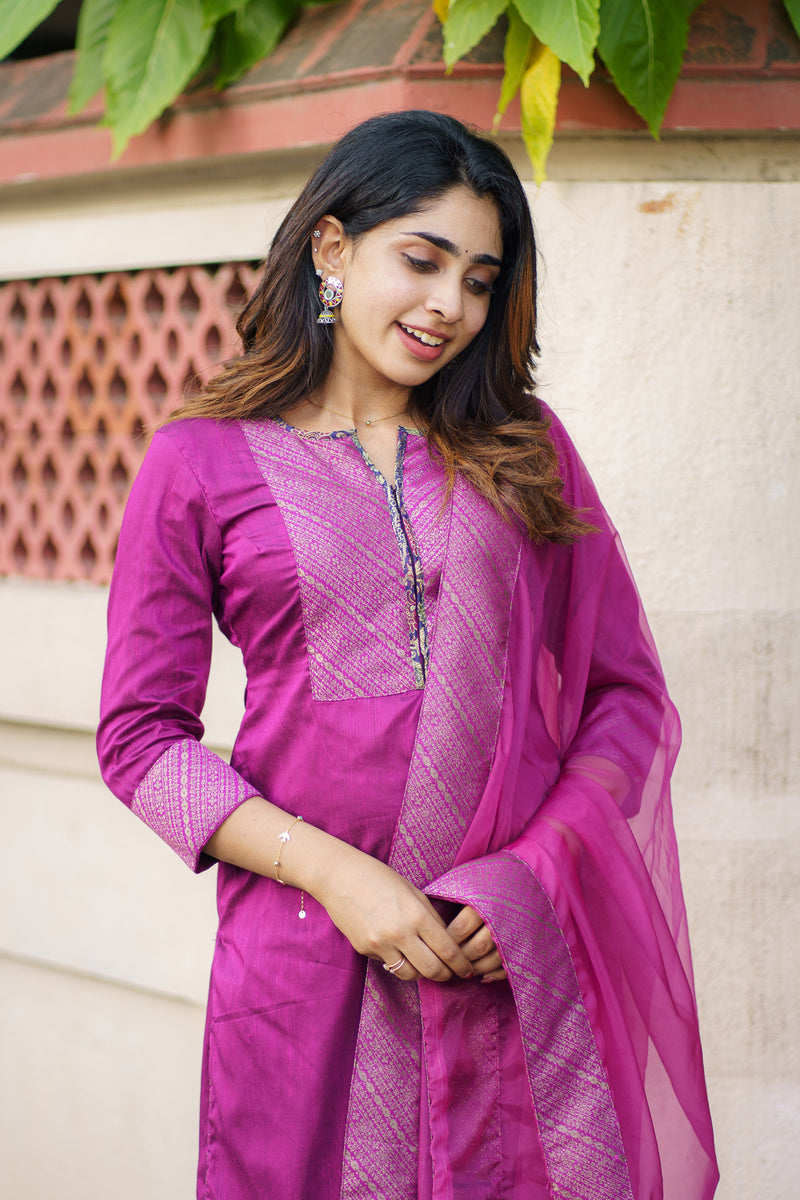 Mithra Magenta Set