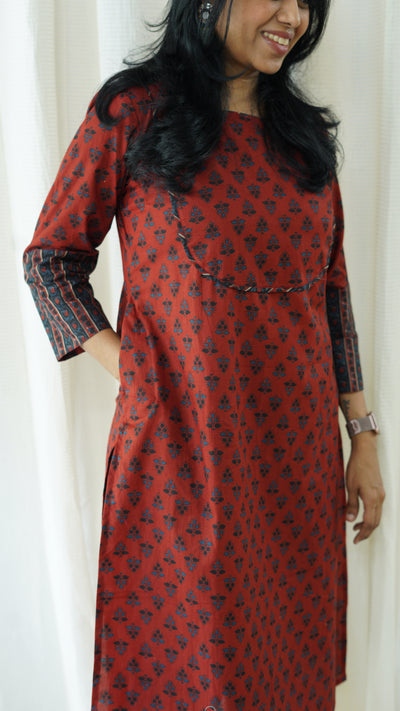 Aashvi Maroon Kurti