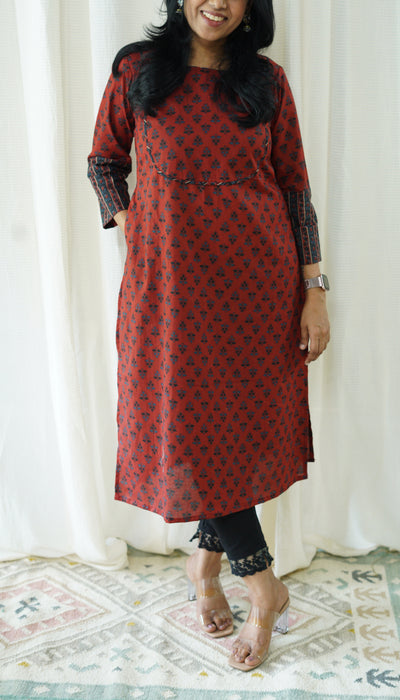 Aashvi Maroon Kurti