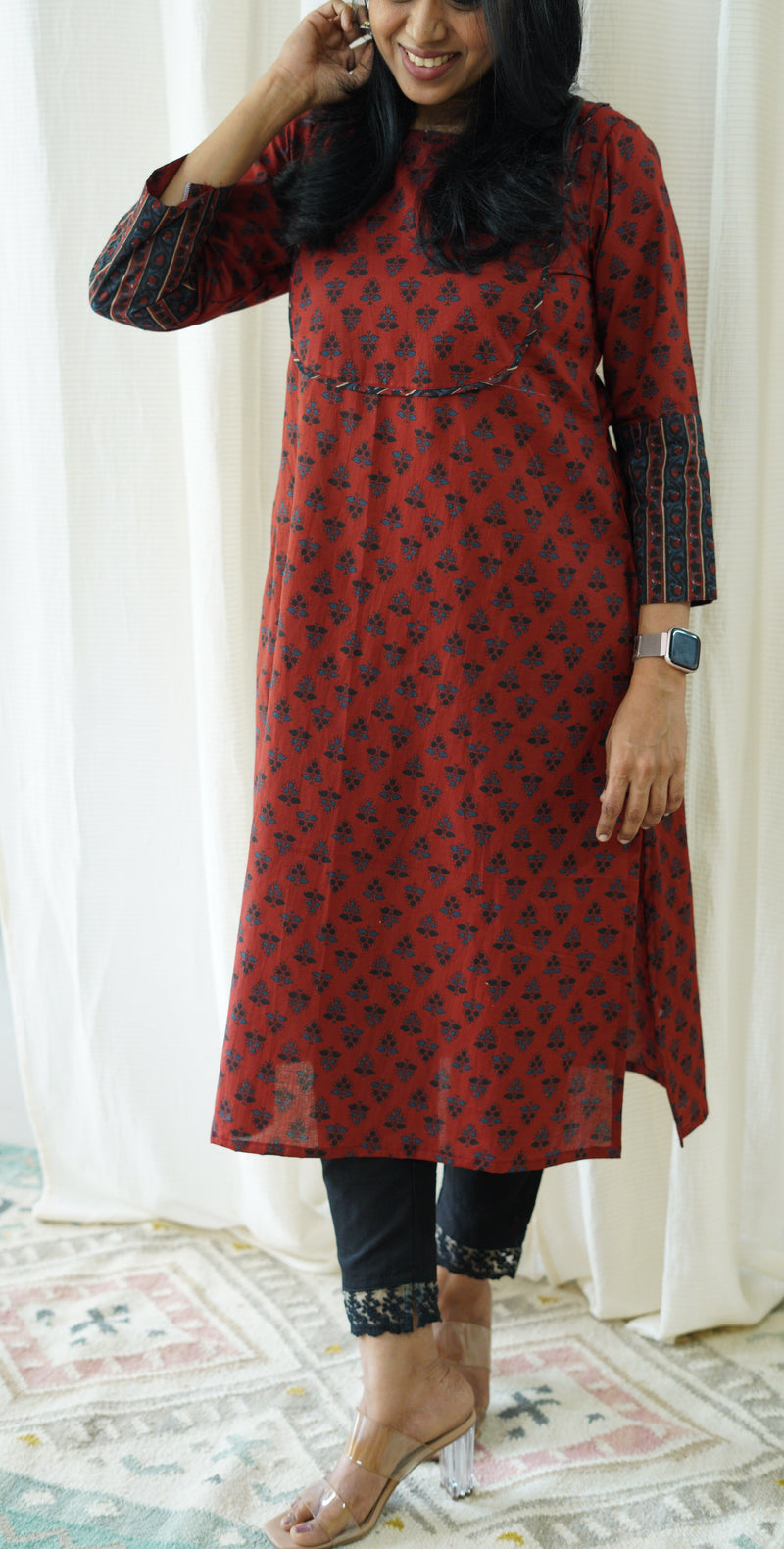 Aashvi Maroon Kurti